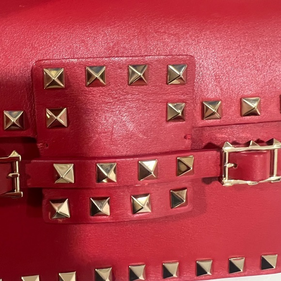 💯 Authentic Valentino Top Handle Rockstud HandBag - Picture 4 of 8